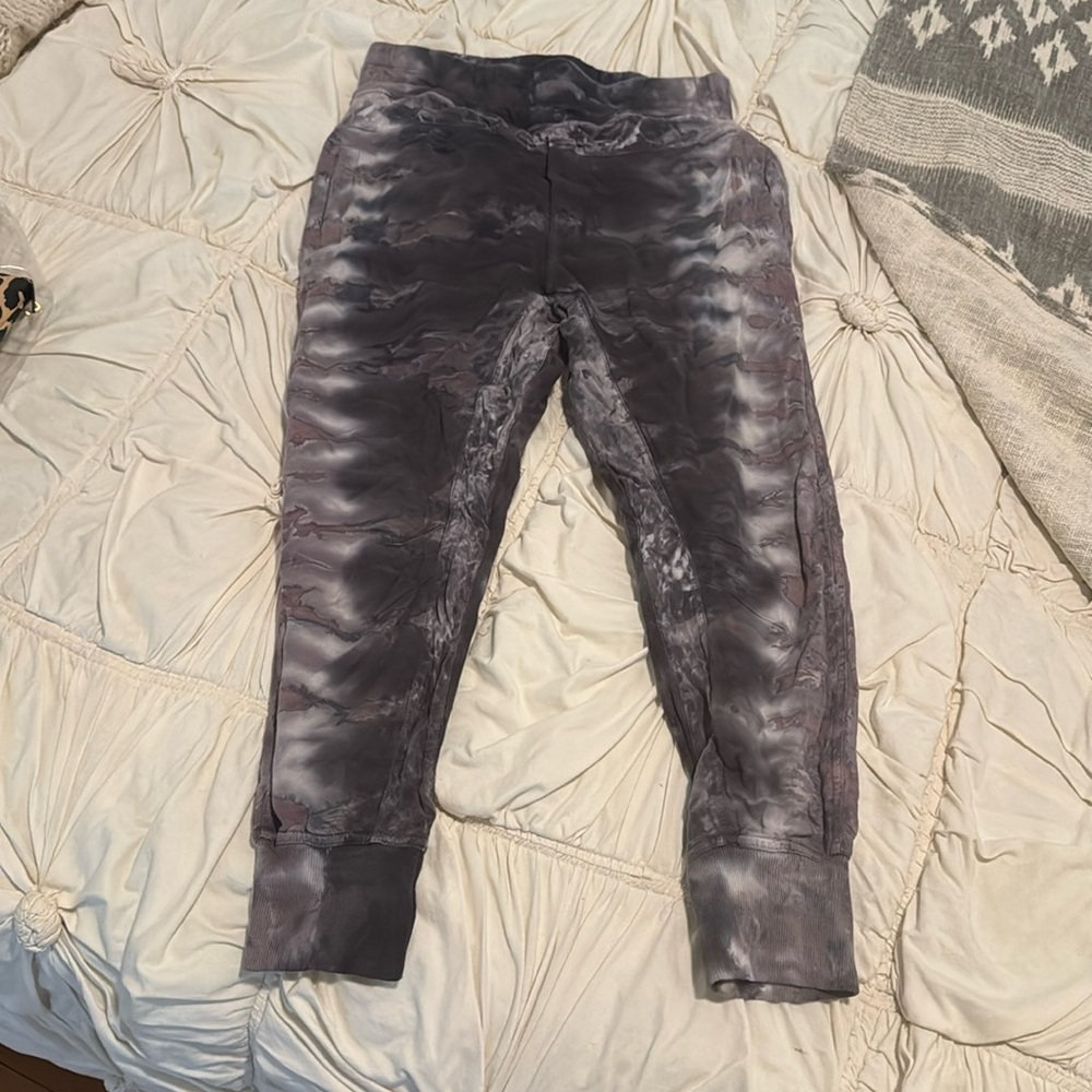 Young Fabulous & Broke sweatpants